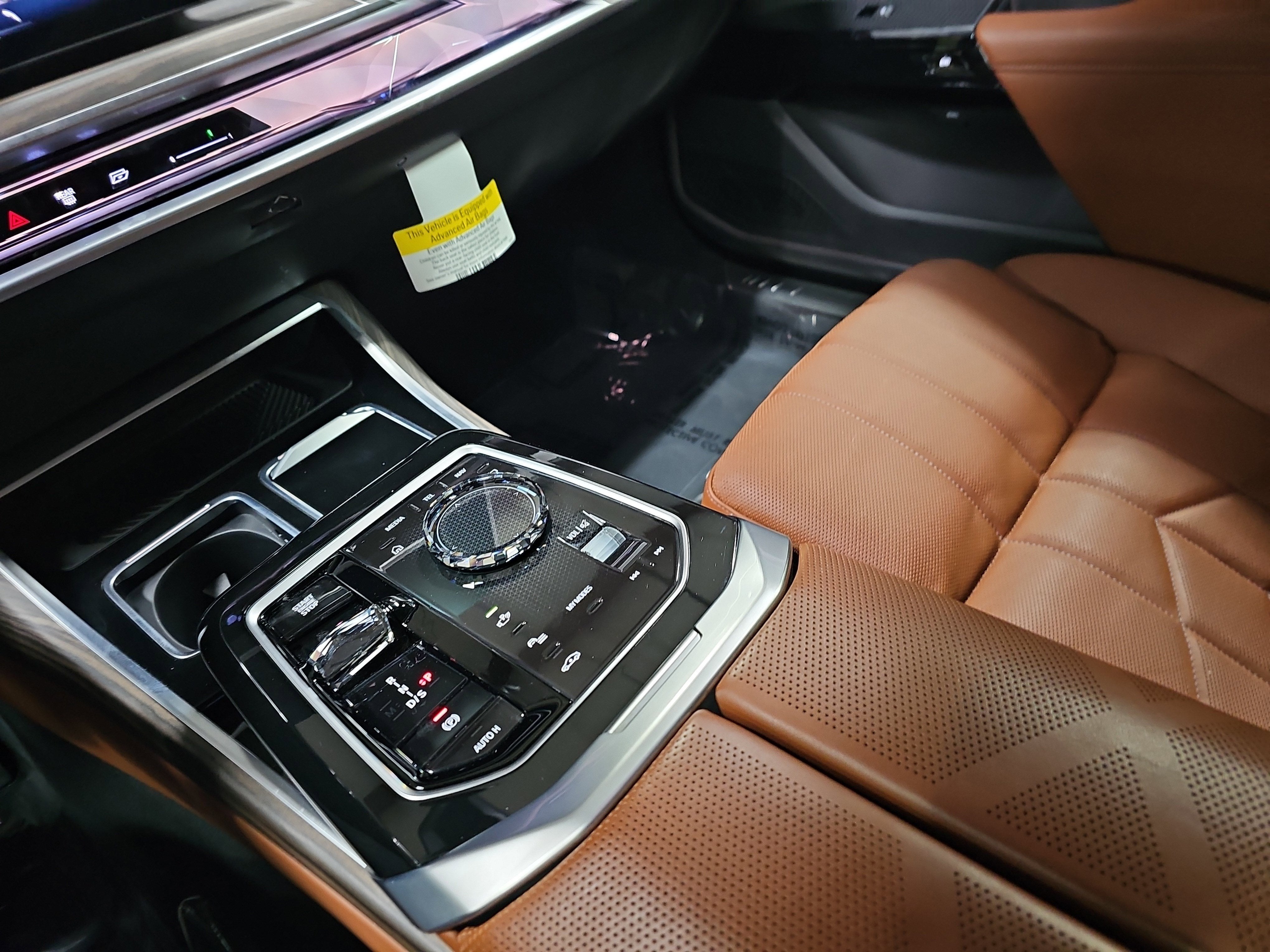 2025 BMW 7 Series 750e xDrive
