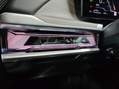 2025 BMW 7 Series 750e xDrive