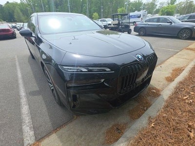 2025 BMW 7 Series 750e xDrive