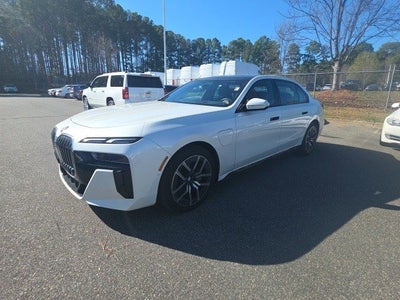 2025 BMW 7 Series 750e xDrive