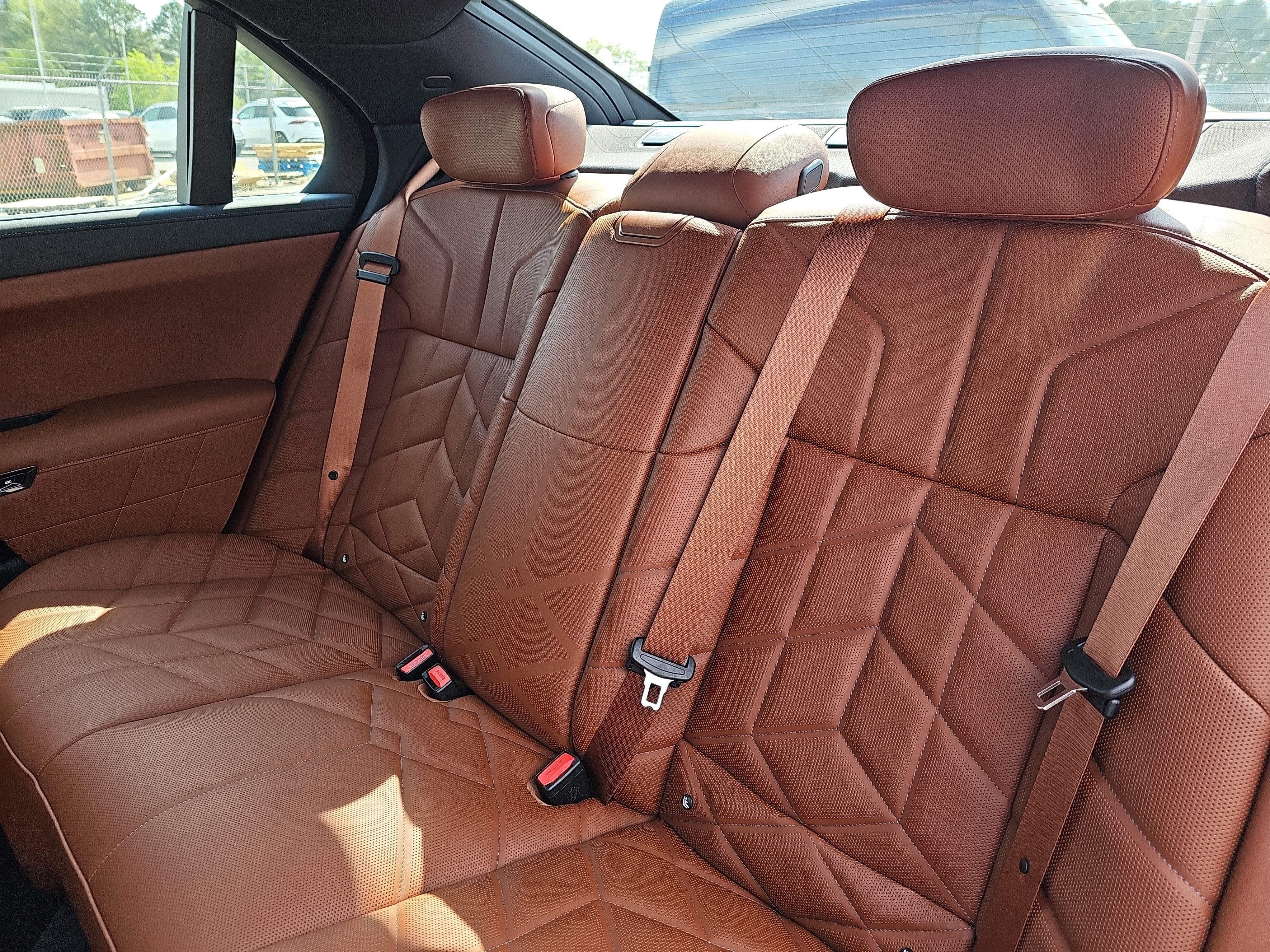 2025 BMW 7 Series 750e xDrive