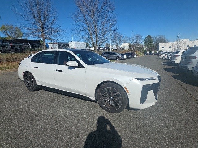 2025 BMW 7 Series 750e xDrive