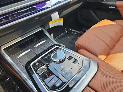 2025 BMW 7 Series 750e xDrive