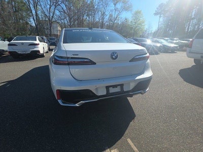 2025 BMW 7 Series 750e xDrive