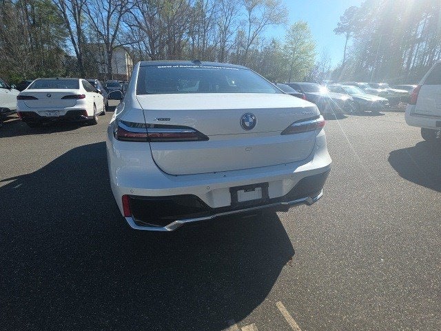 2025 BMW 7 Series 750e xDrive