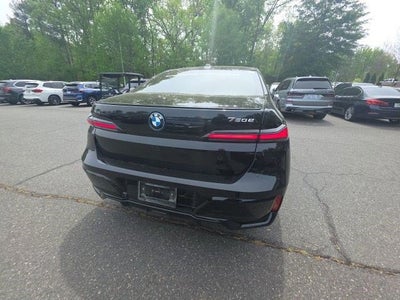 2025 BMW 7 Series 750e xDrive