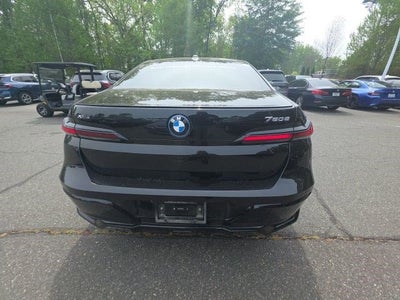 2025 BMW 7 Series 750e xDrive