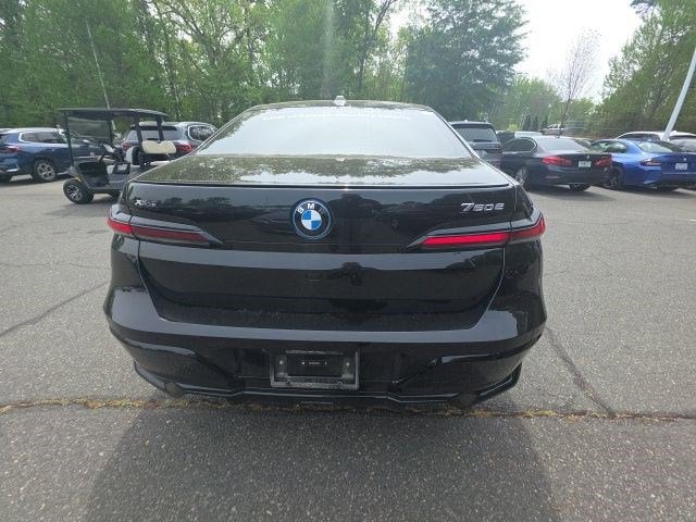 2025 BMW 7 Series 750e xDrive