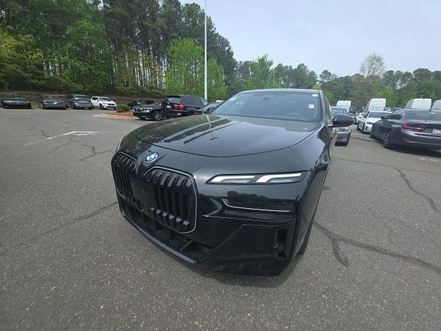 2025 BMW 7 Series 750e xDrive