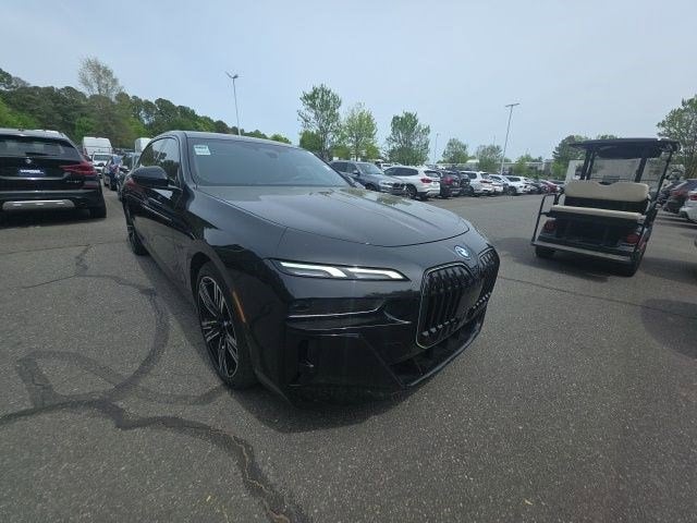 2025 BMW 7 Series 750e xDrive