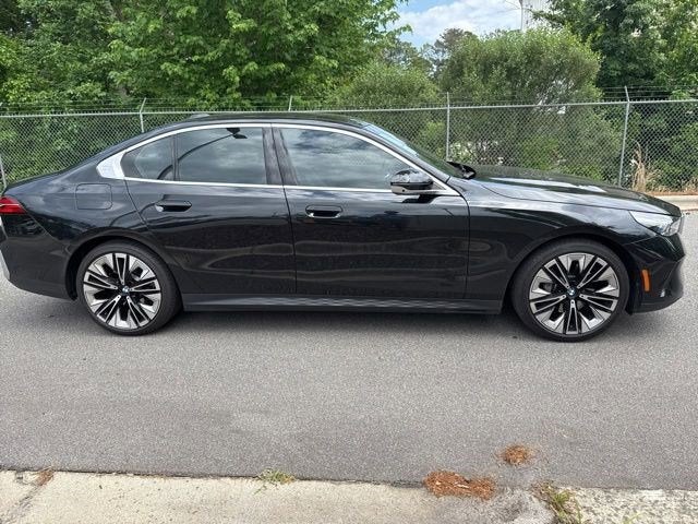 2026 BMW 5 Series 530i