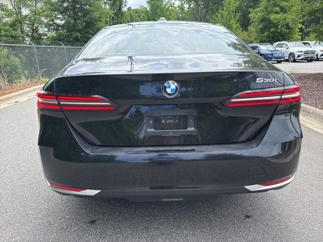 2026 BMW 5 Series 530i
