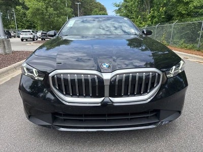 2026 BMW 5 Series 530i