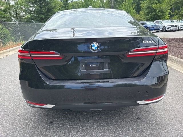 2026 BMW 5 Series 530i