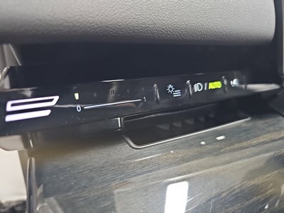 2025 BMW 5 Series 530i