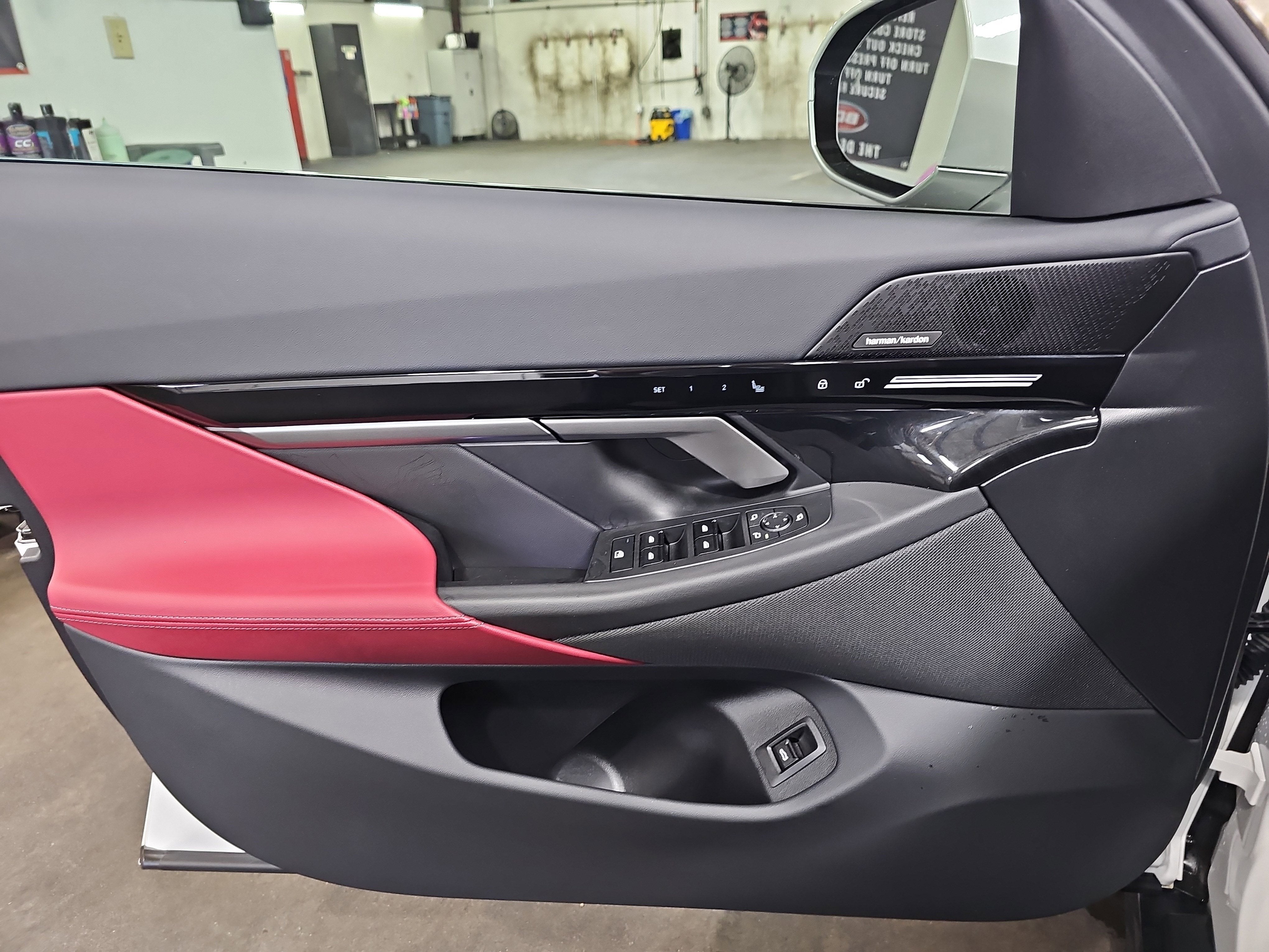 2025 BMW 5 Series 530i