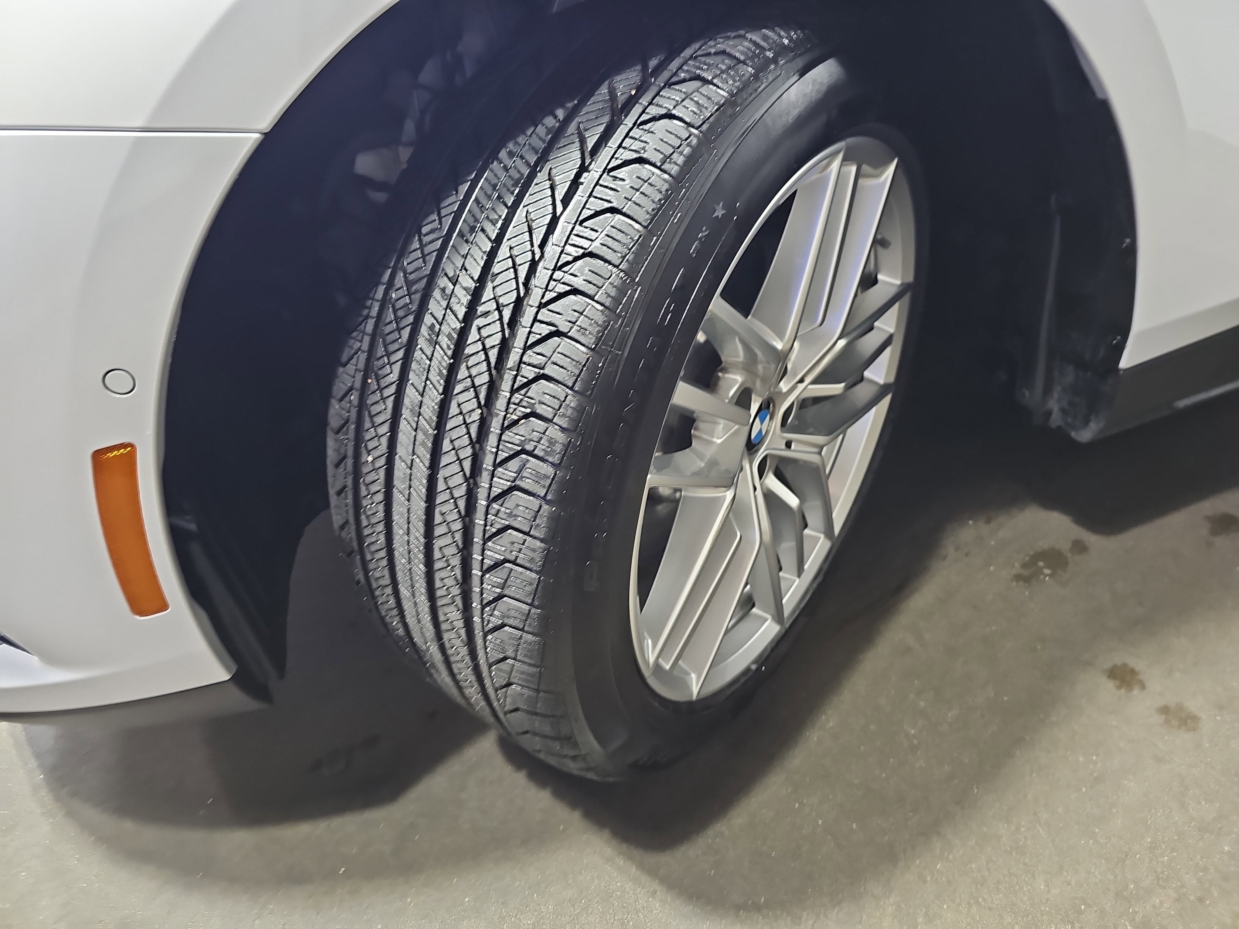 2025 BMW 5 Series 530i