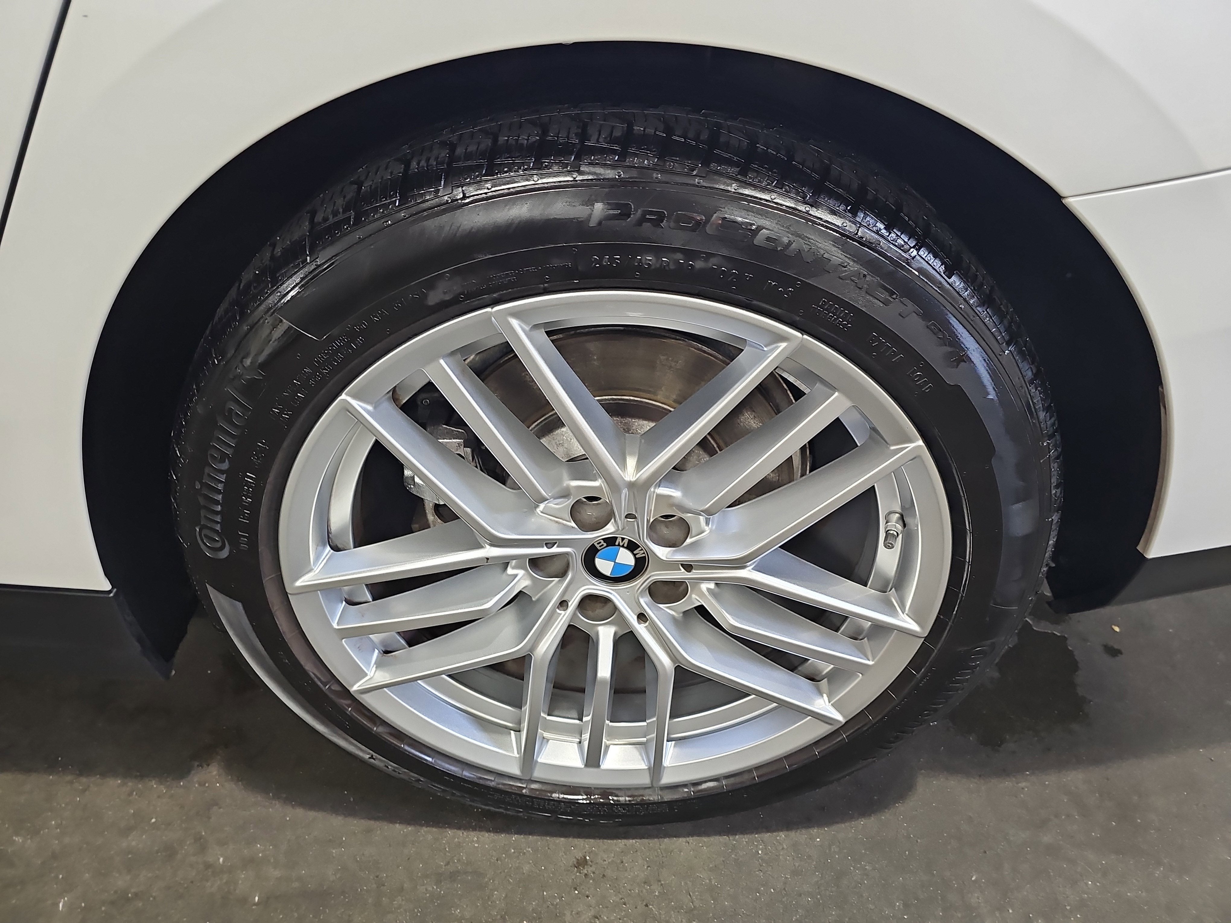 2025 BMW 5 Series 530i