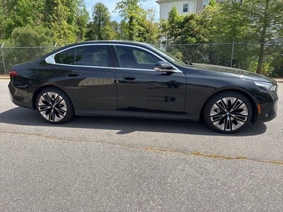 2026 BMW 5 Series 530i