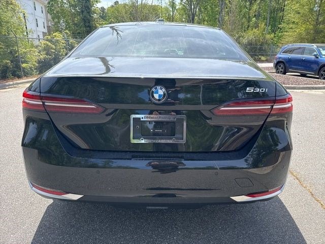 2026 BMW 5 Series 530i