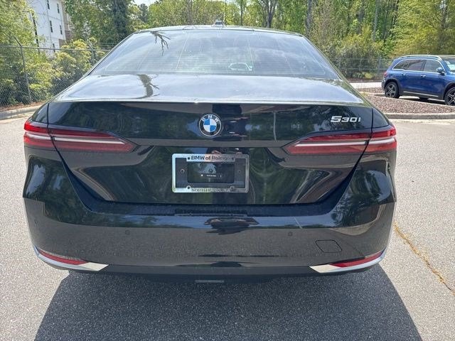 2026 BMW 5 Series 530i