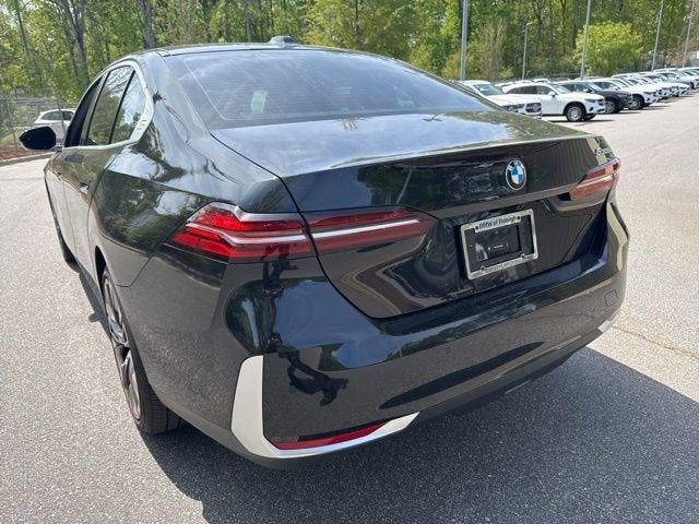 2026 BMW 5 Series 530i