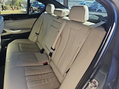 2022 BMW 5 Series 540i