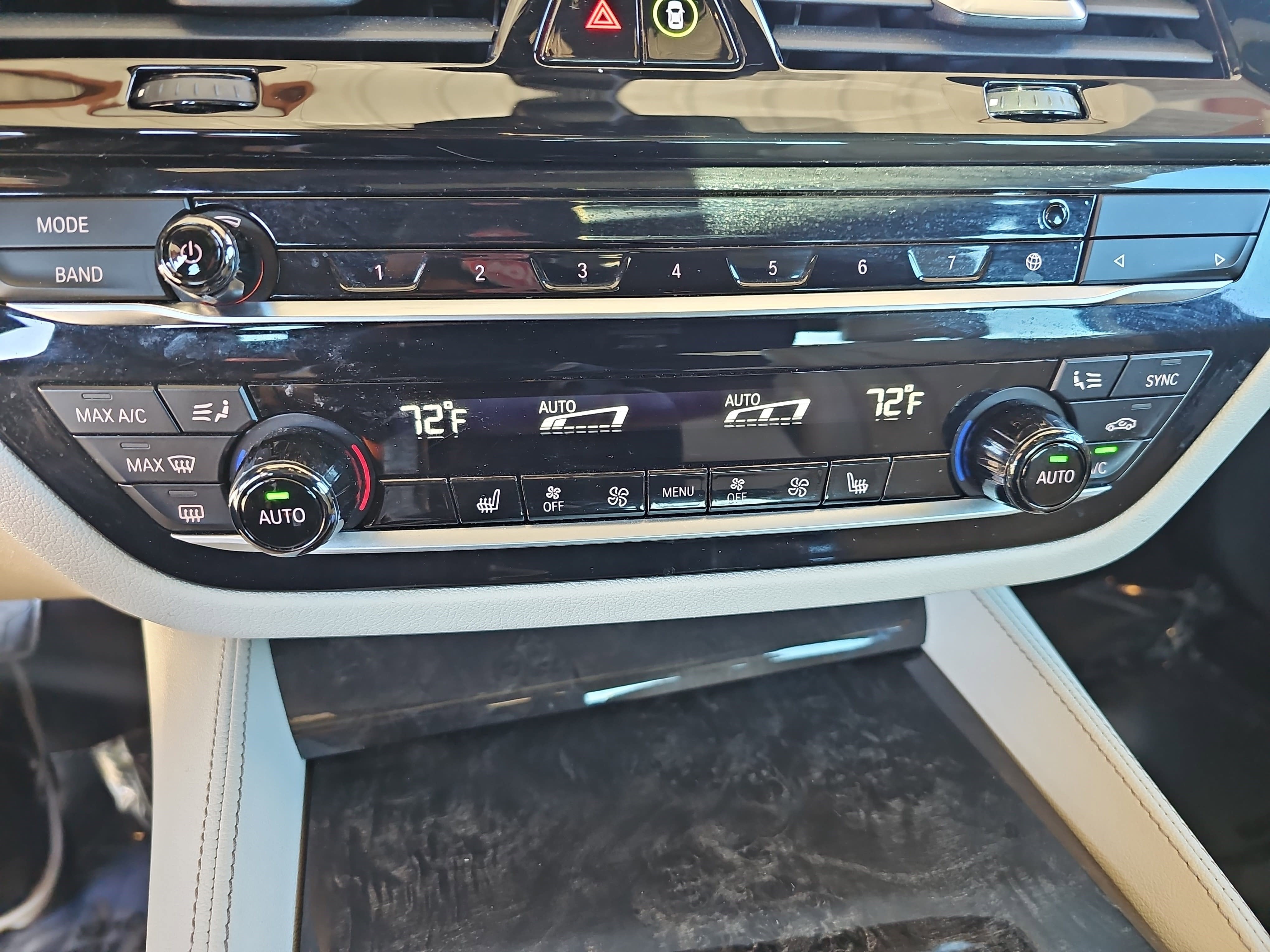 2022 BMW 5 Series 540i