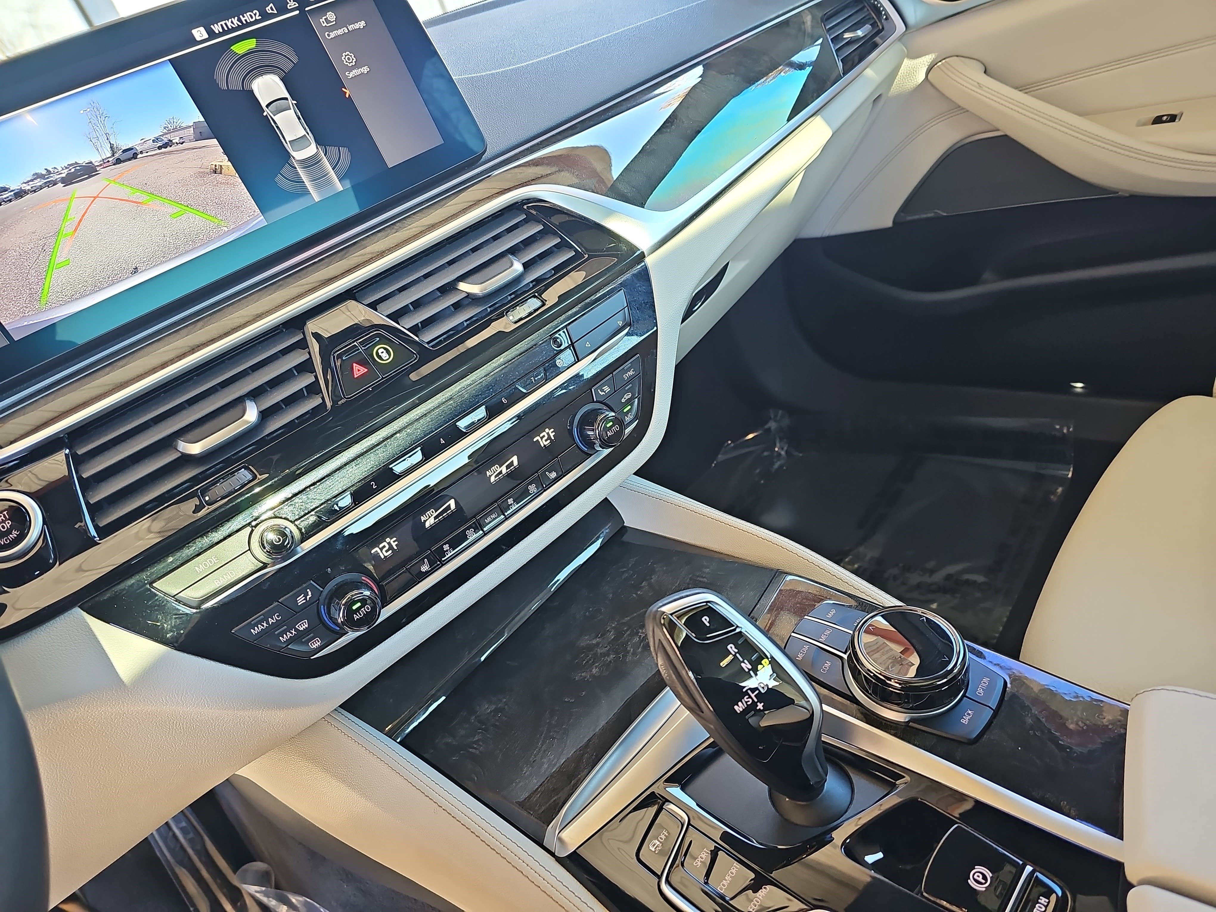 2022 BMW 5 Series 540i