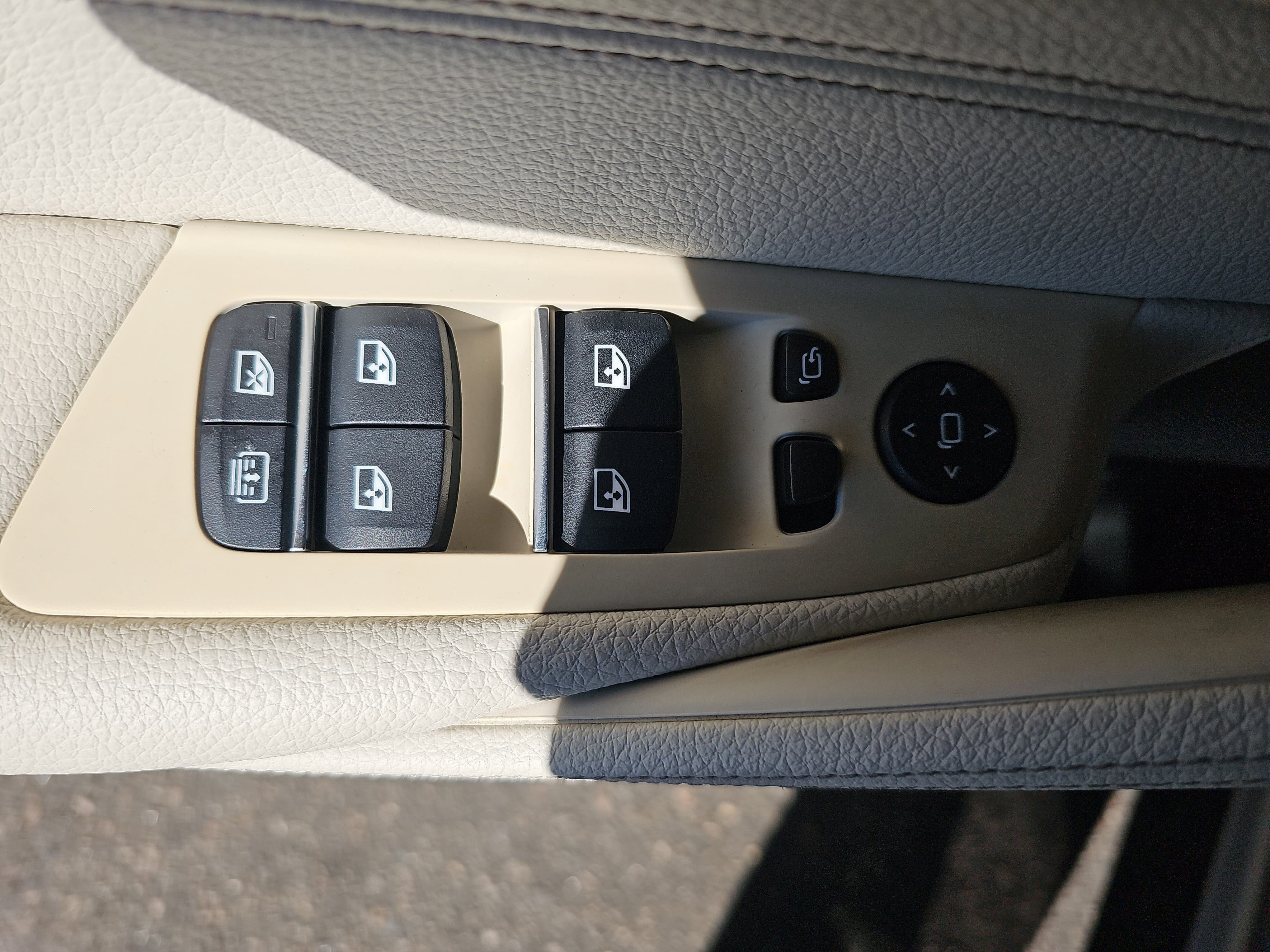 2022 BMW 5 Series 540i