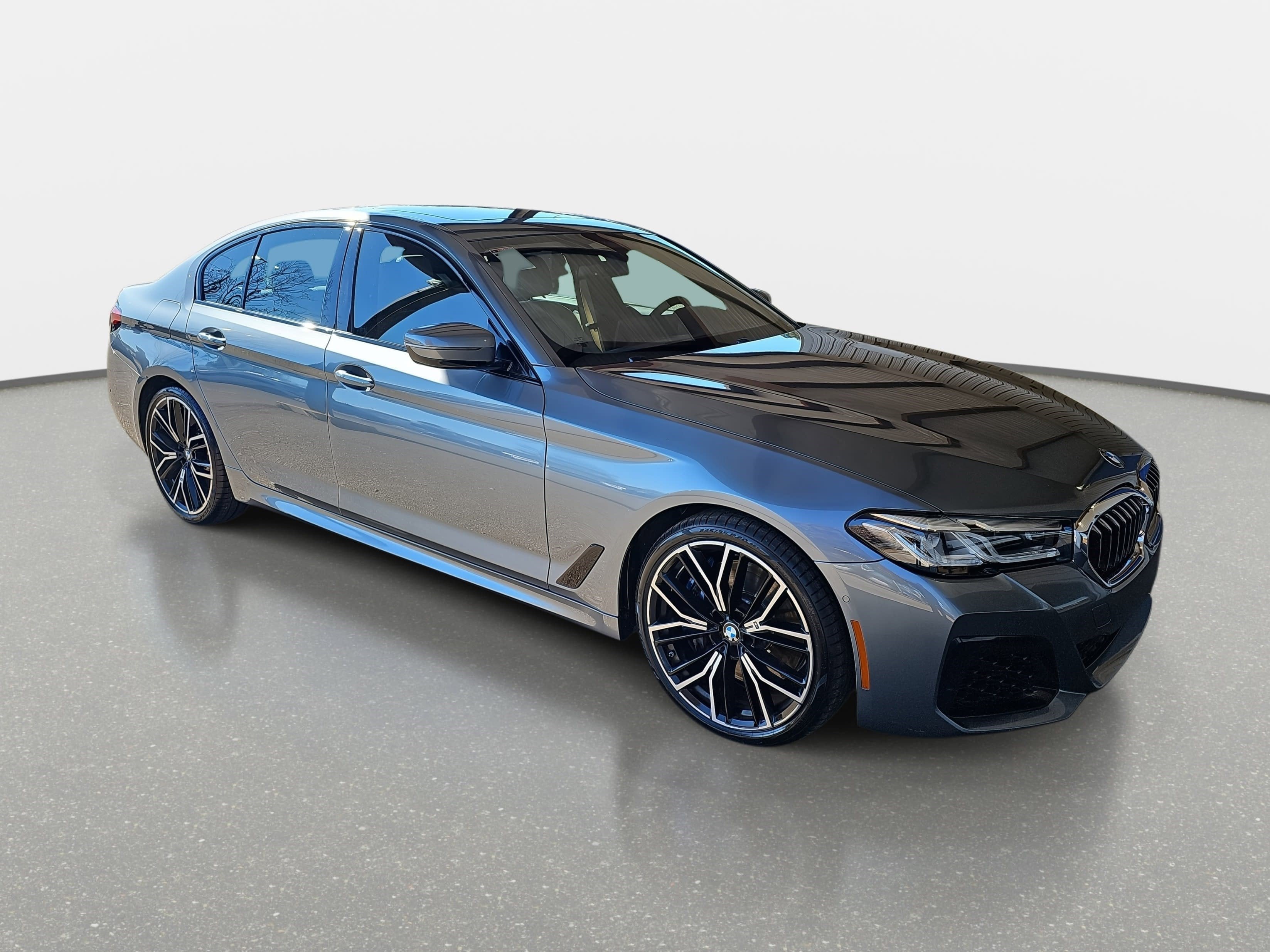 2022 BMW 5 Series 540i