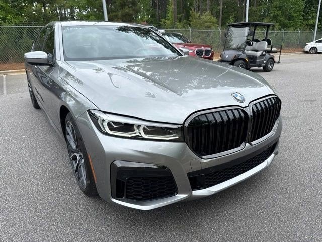 2022 BMW 7 Series 740i