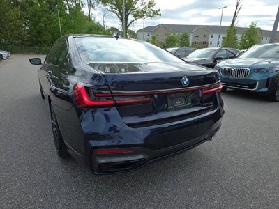 2021 BMW 7 Series 740i