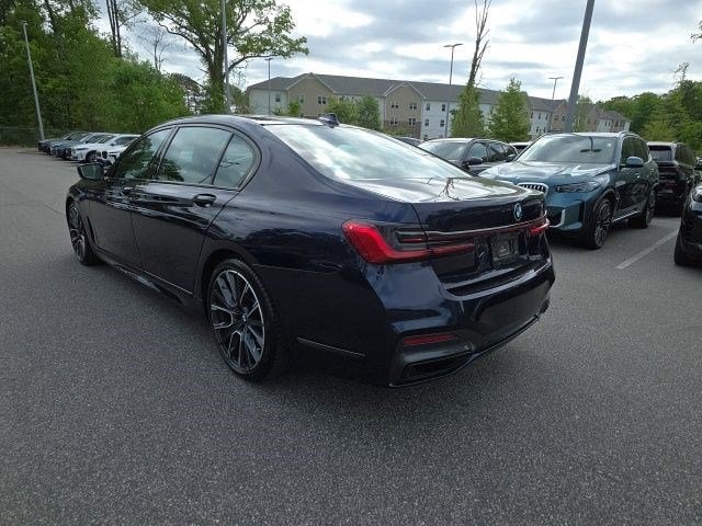 2021 BMW 7 Series 740i