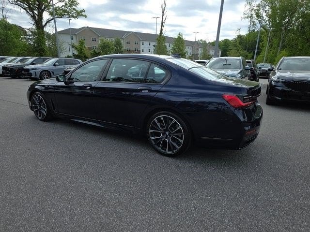 2021 BMW 7 Series 740i