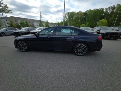 2021 BMW 7 Series 740i