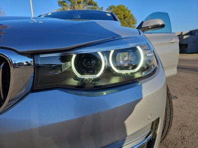 2018 BMW 3 Series 330i xDrive