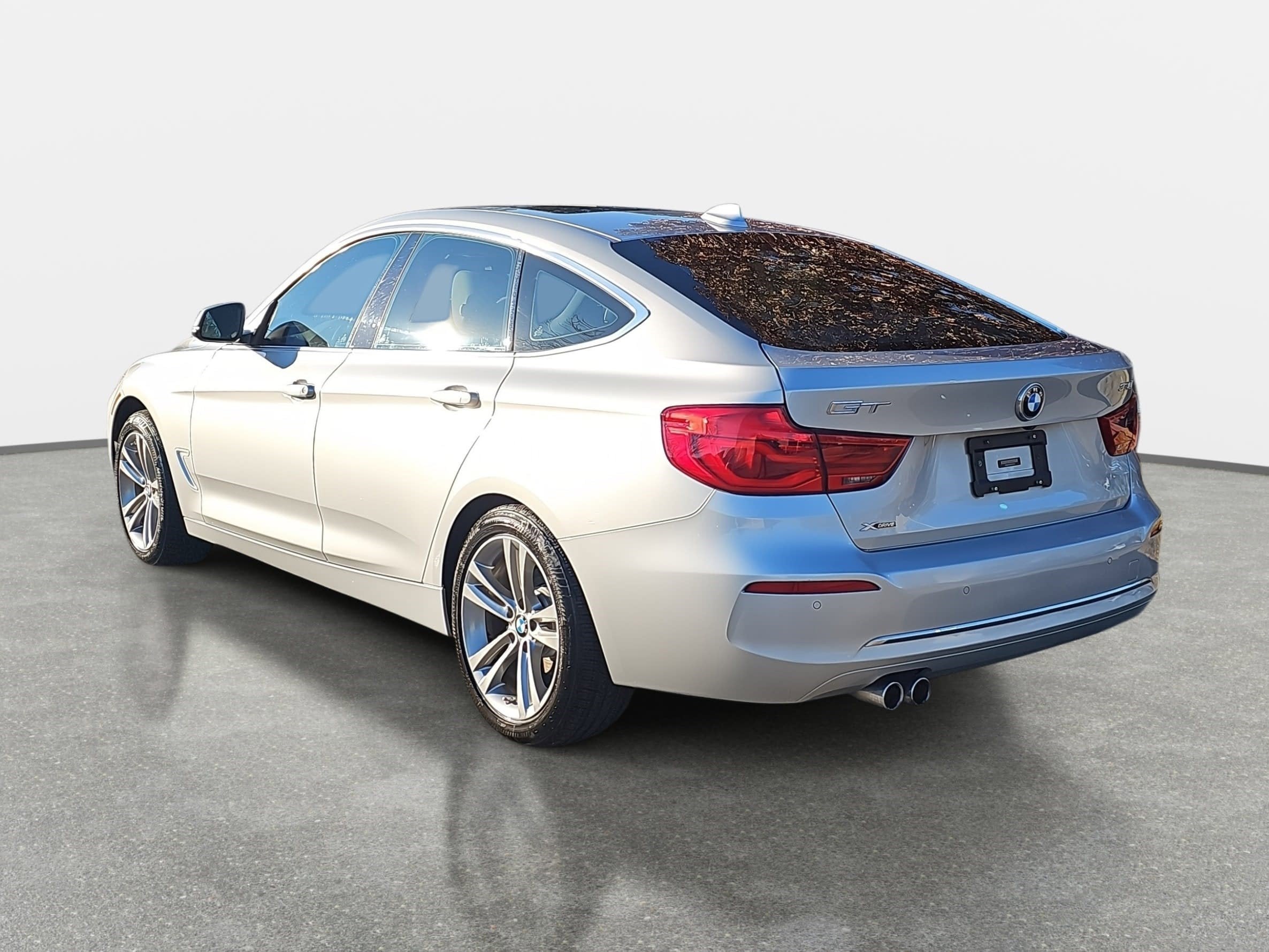 2018 BMW 3 Series 330i xDrive