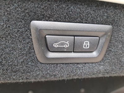 2025 BMW 8 Series 840i