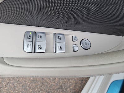 2025 BMW 8 Series 840i