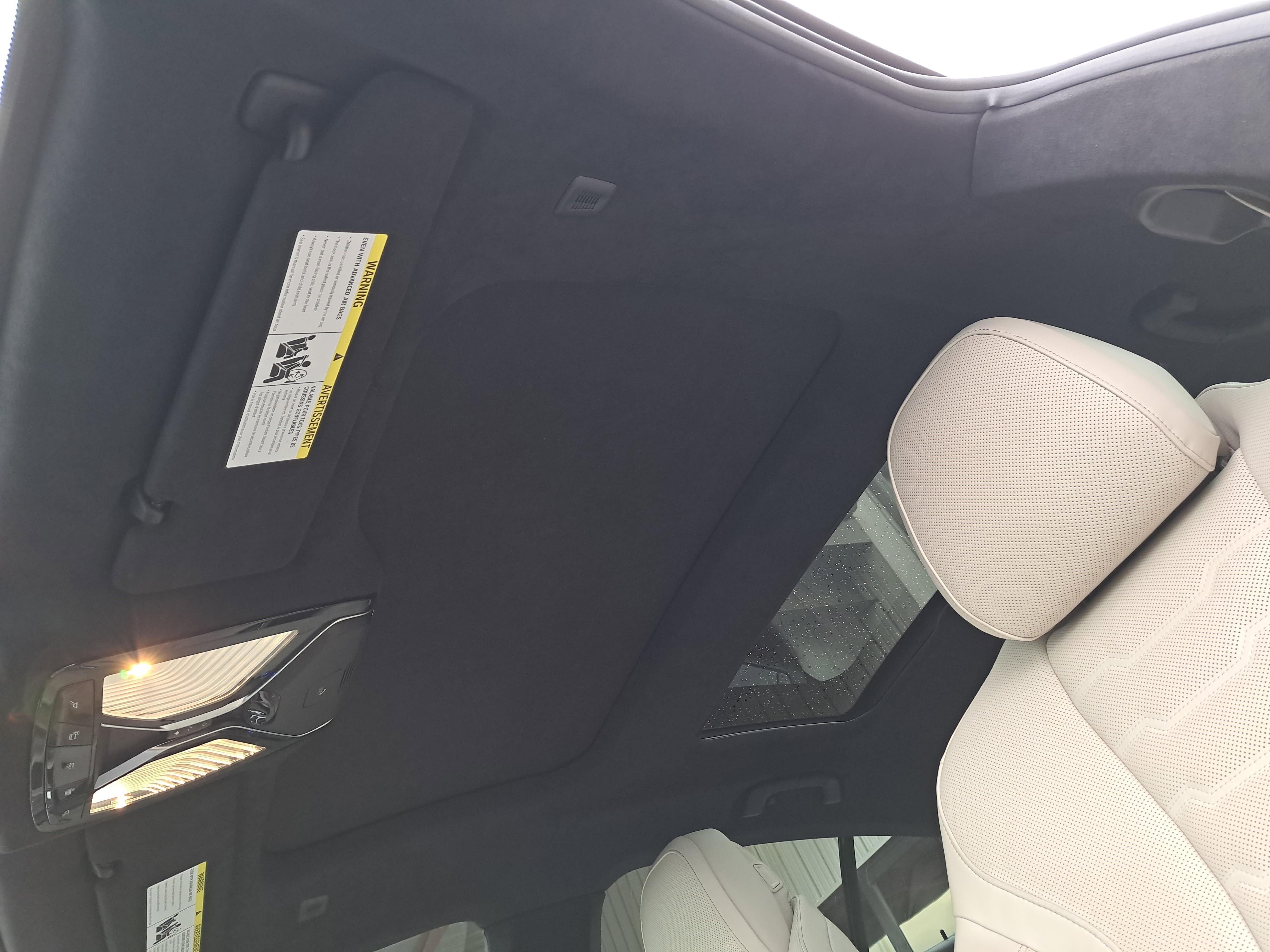 2025 BMW 8 Series 840i