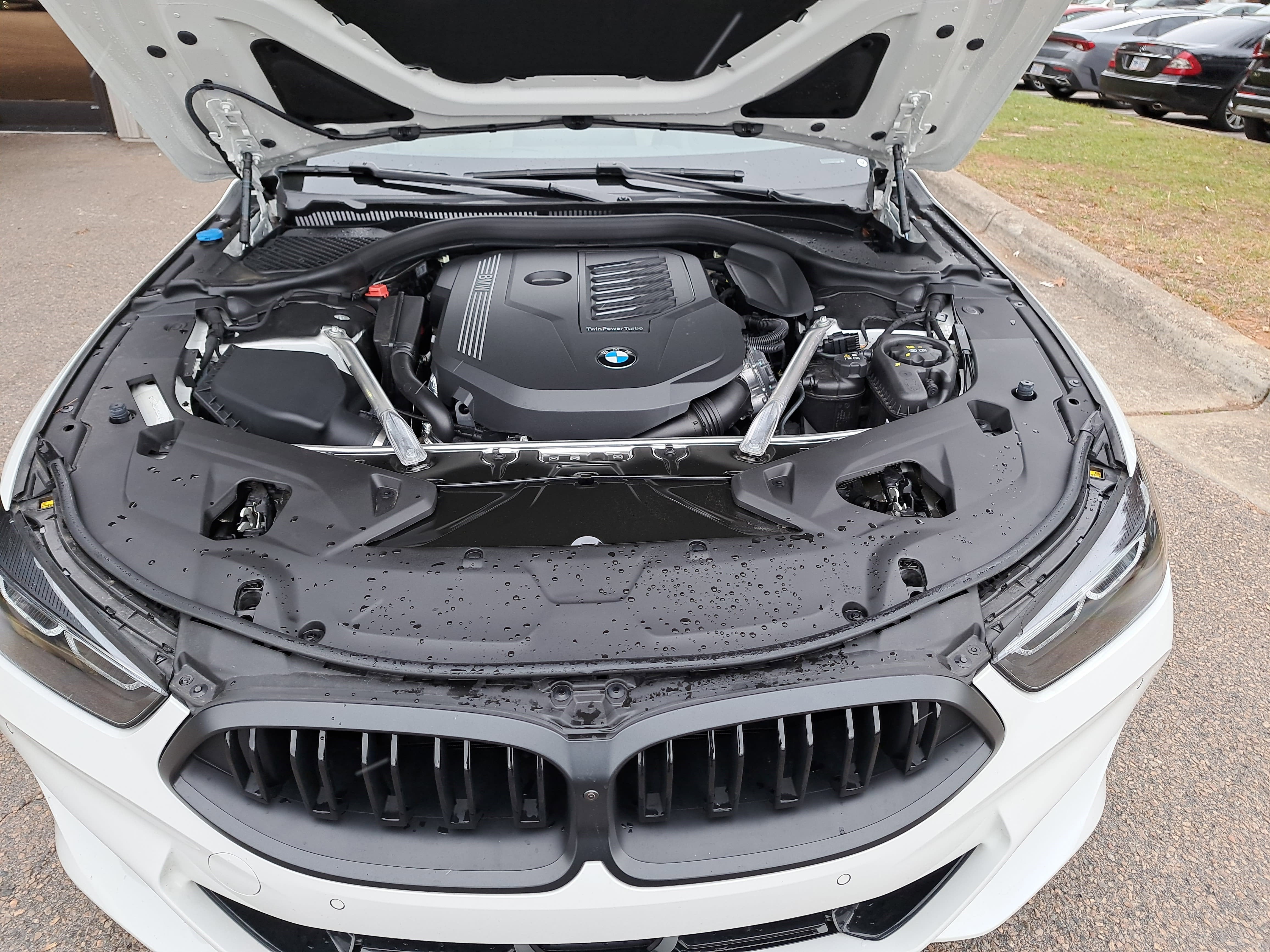 2025 BMW 8 Series 840i