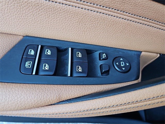 2019 BMW 5 Series 540i