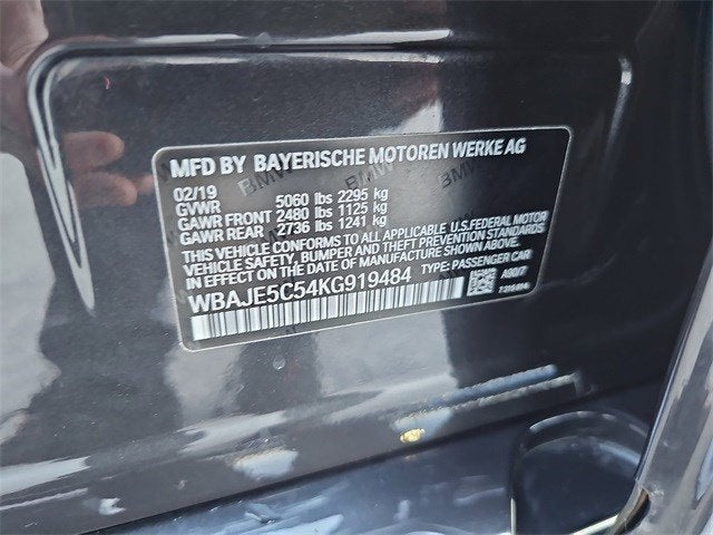 2019 BMW 5 Series 540i