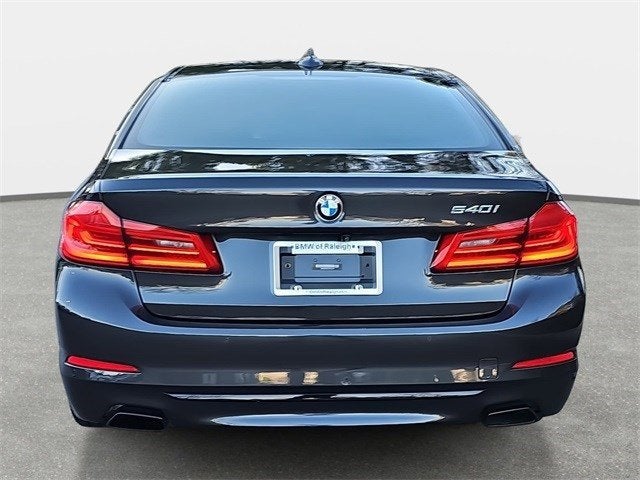 2019 BMW 5 Series 540i
