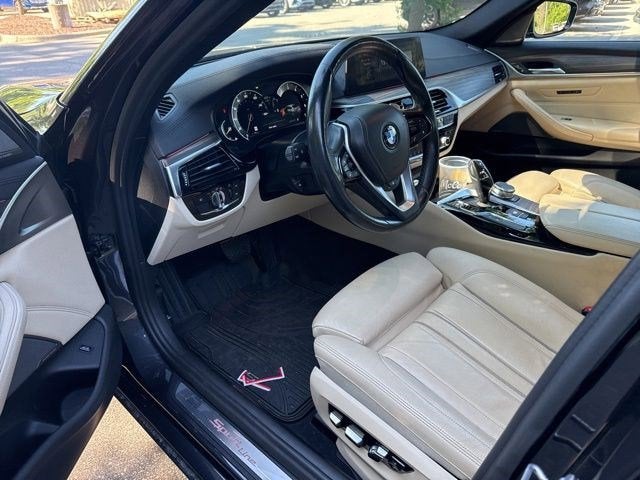 2017 BMW 5 Series 540i xDrive