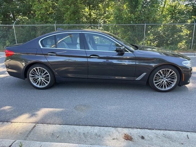 2017 BMW 5 Series 540i xDrive