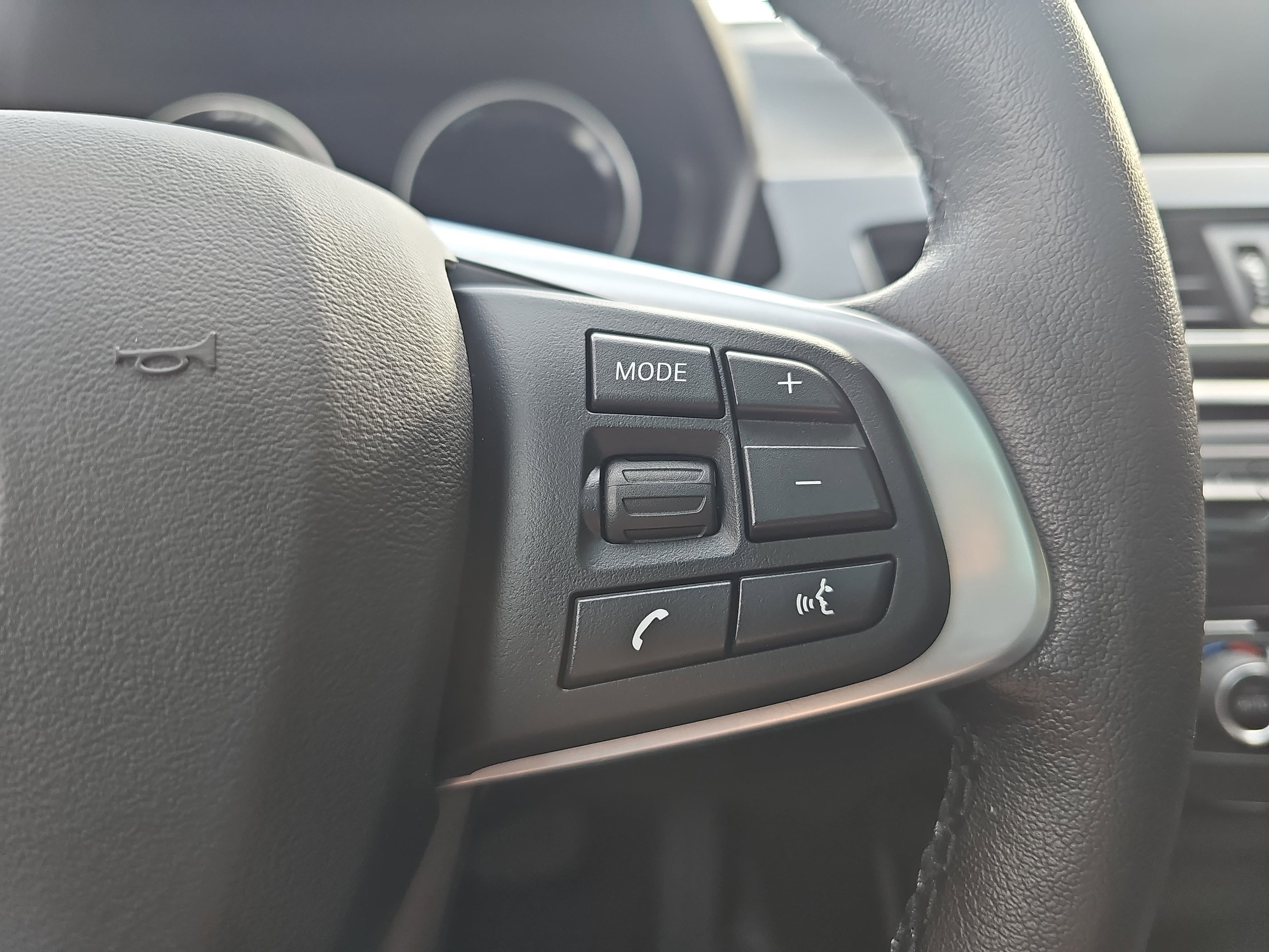 2022 BMW X2 xDrive28i