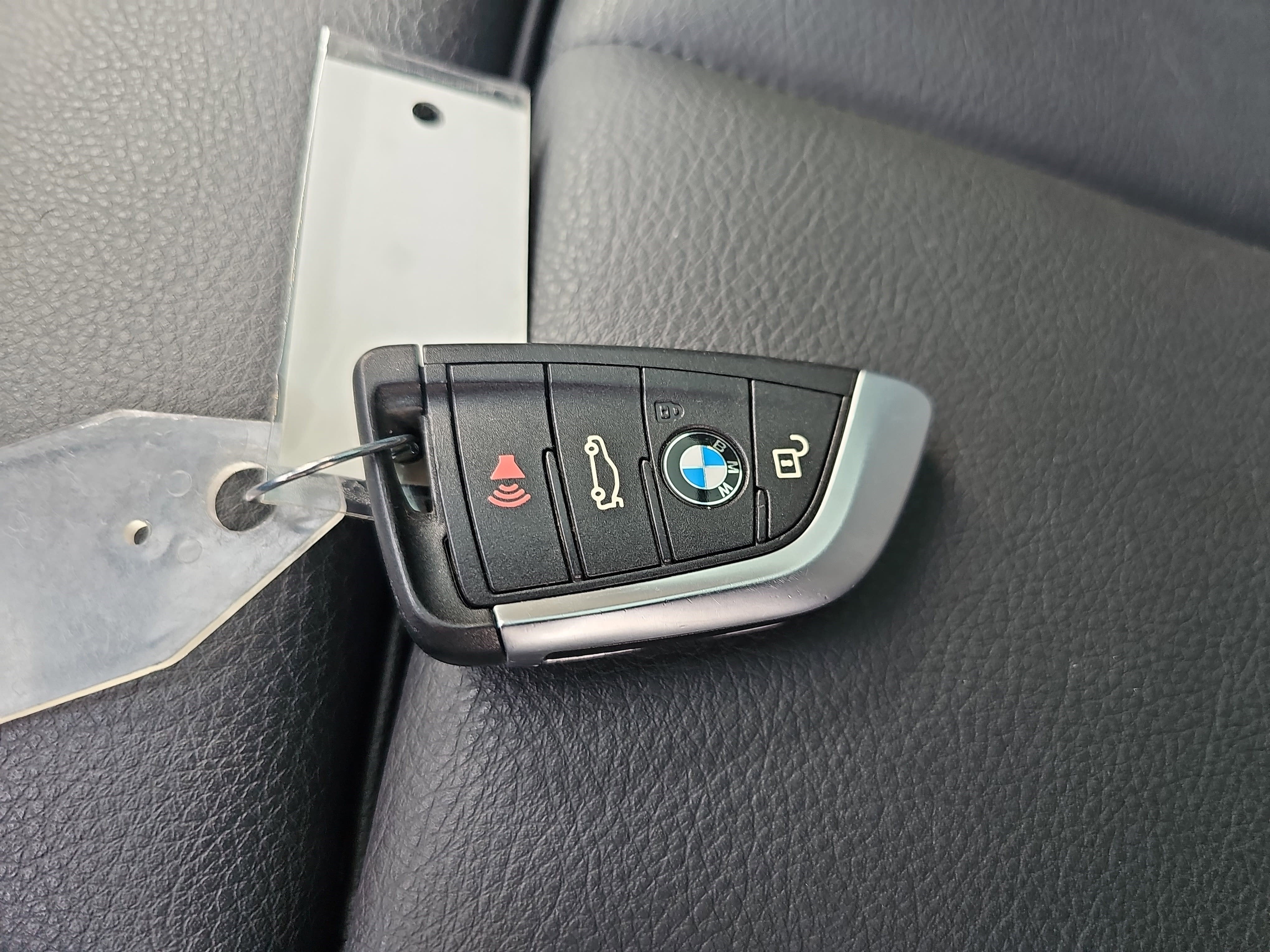 2022 BMW X2 xDrive28i