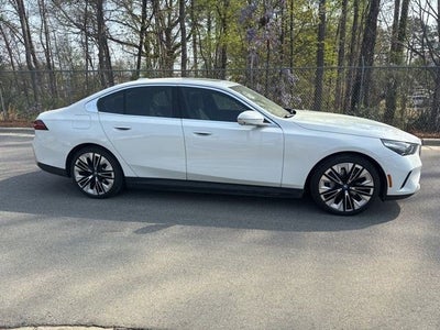 2025 BMW i5 xDrive40